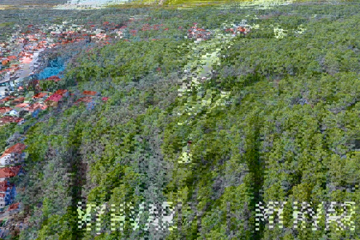 Terreno edificabile a Vrboska #1