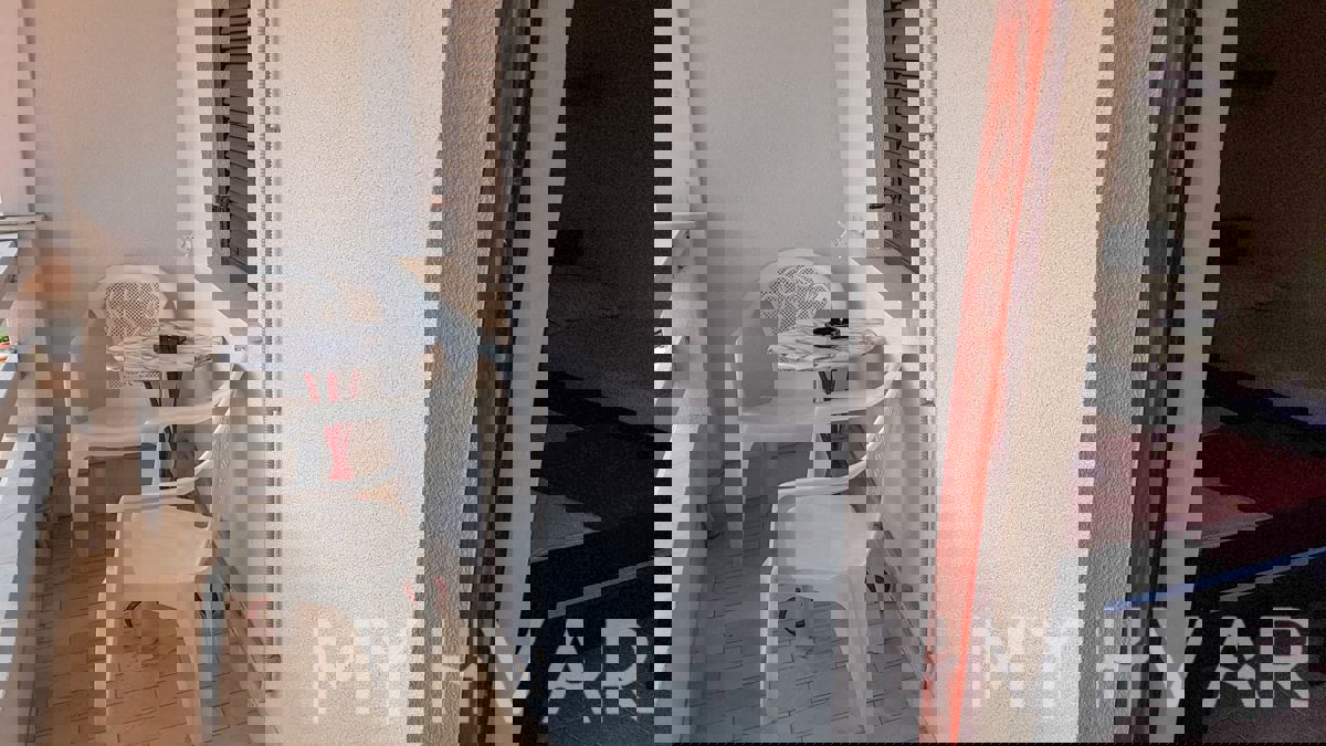 Due appartamenti al primo piano a Jelsa