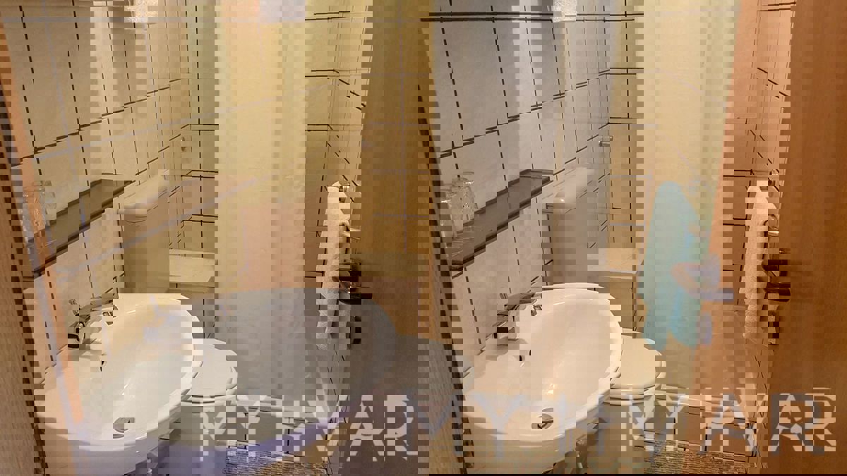 Due appartamenti al primo piano a Jelsa