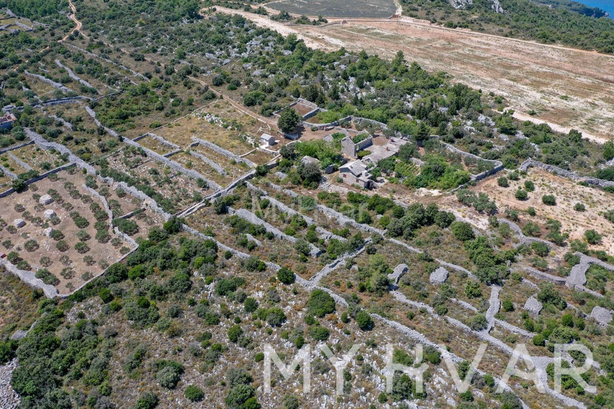 Terreni agricoli su Humac