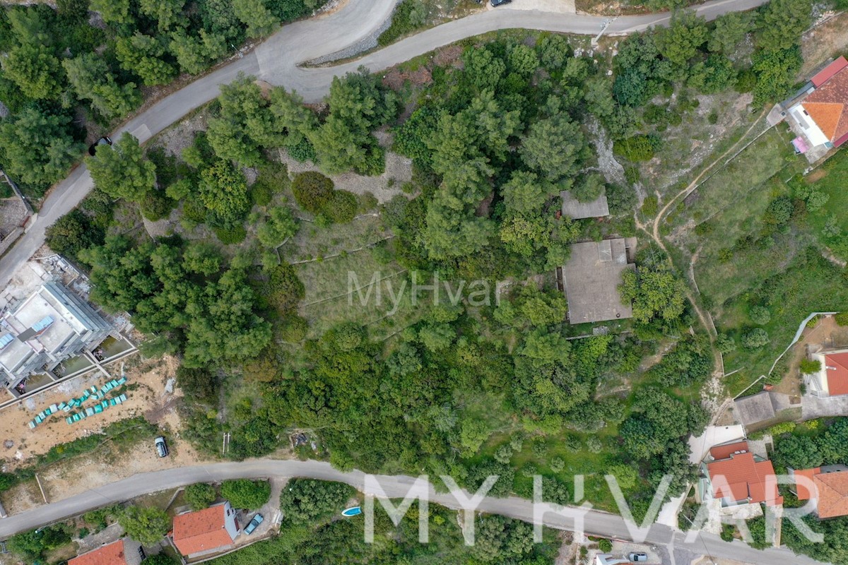 Terreno edificabile vicino al porto di Zavala