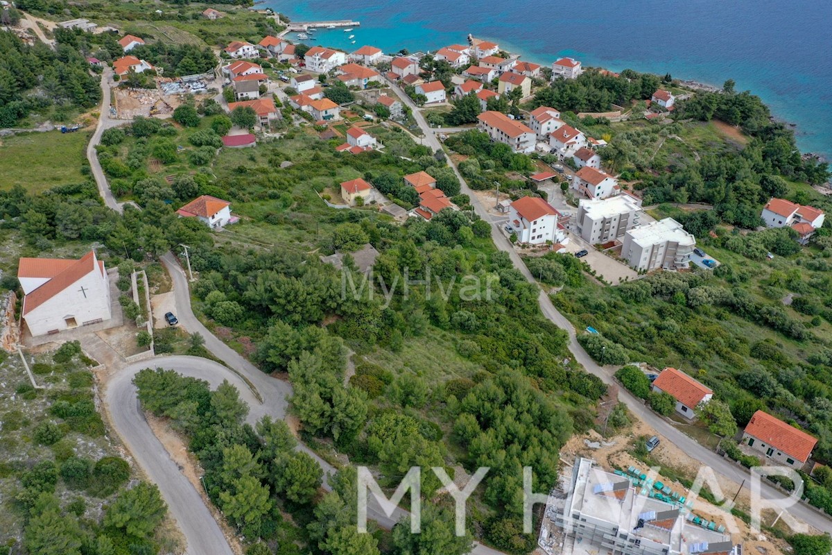 Terreno edificabile vicino al porto di Zavala