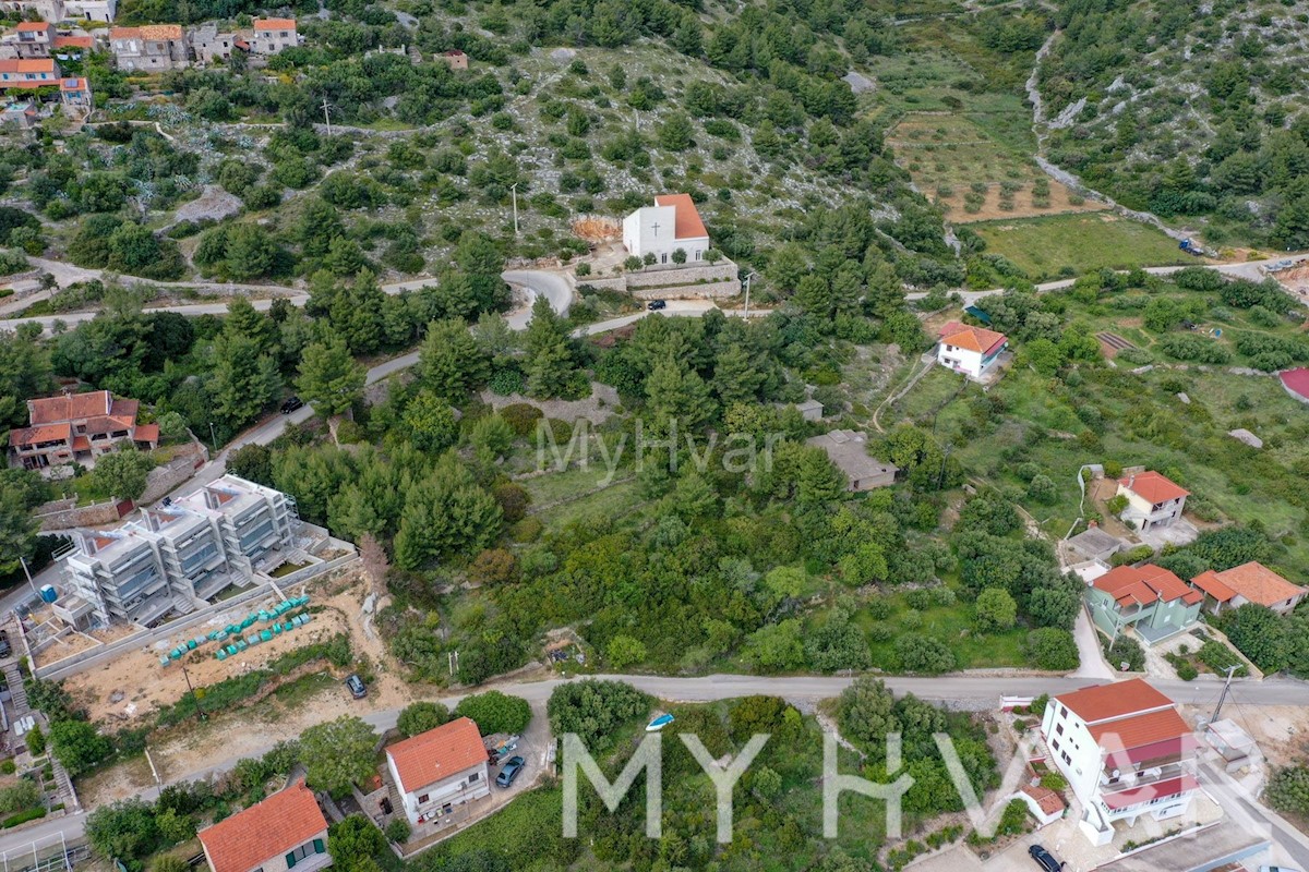 Terreno edificabile vicino al porto di Zavala