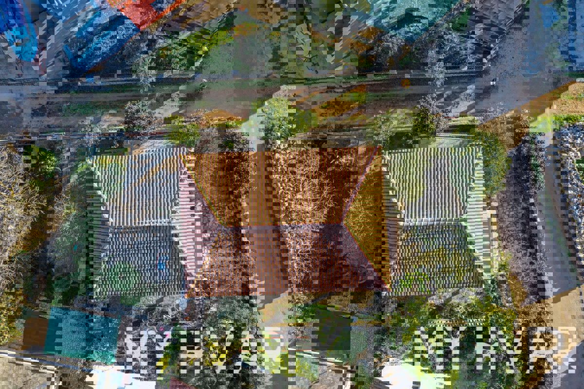 Casa familiare a Rudine