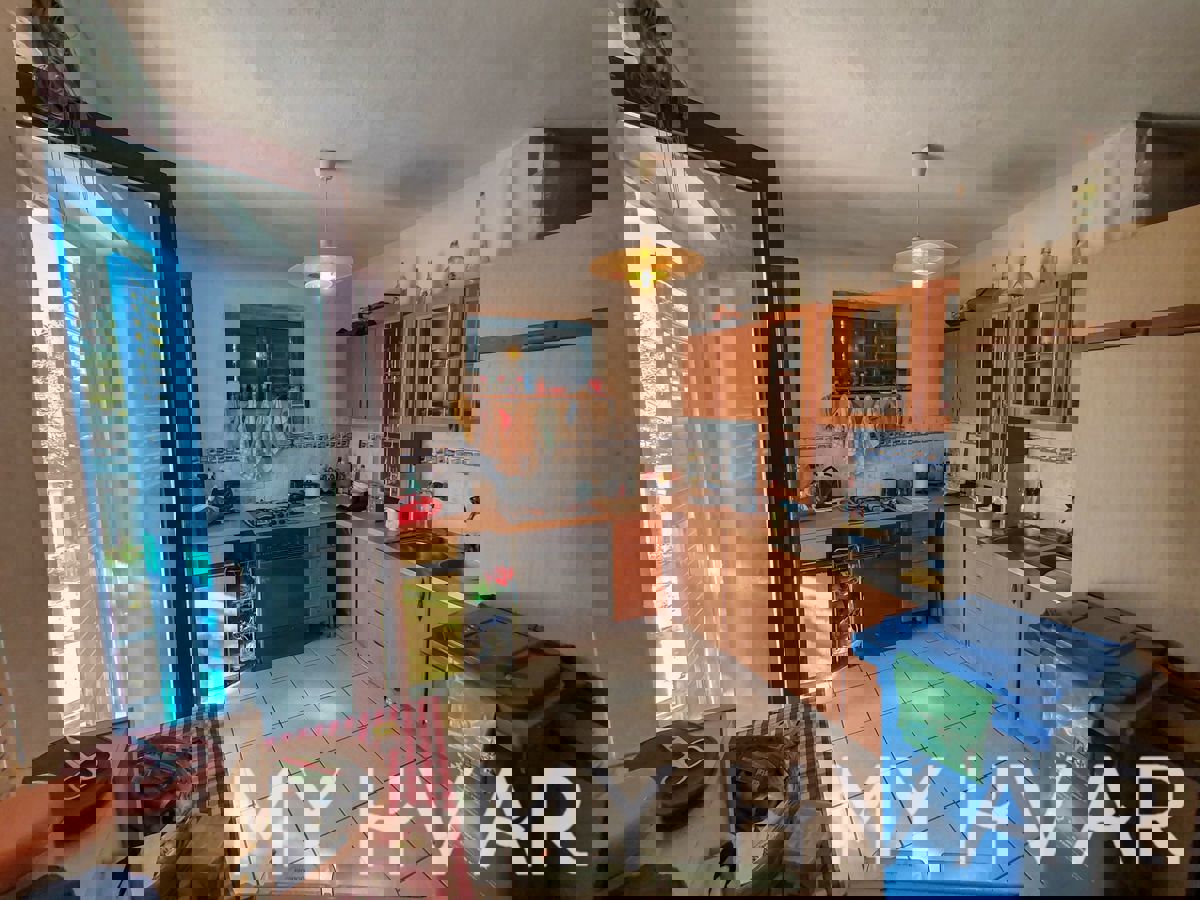 Casa familiare a Rudine