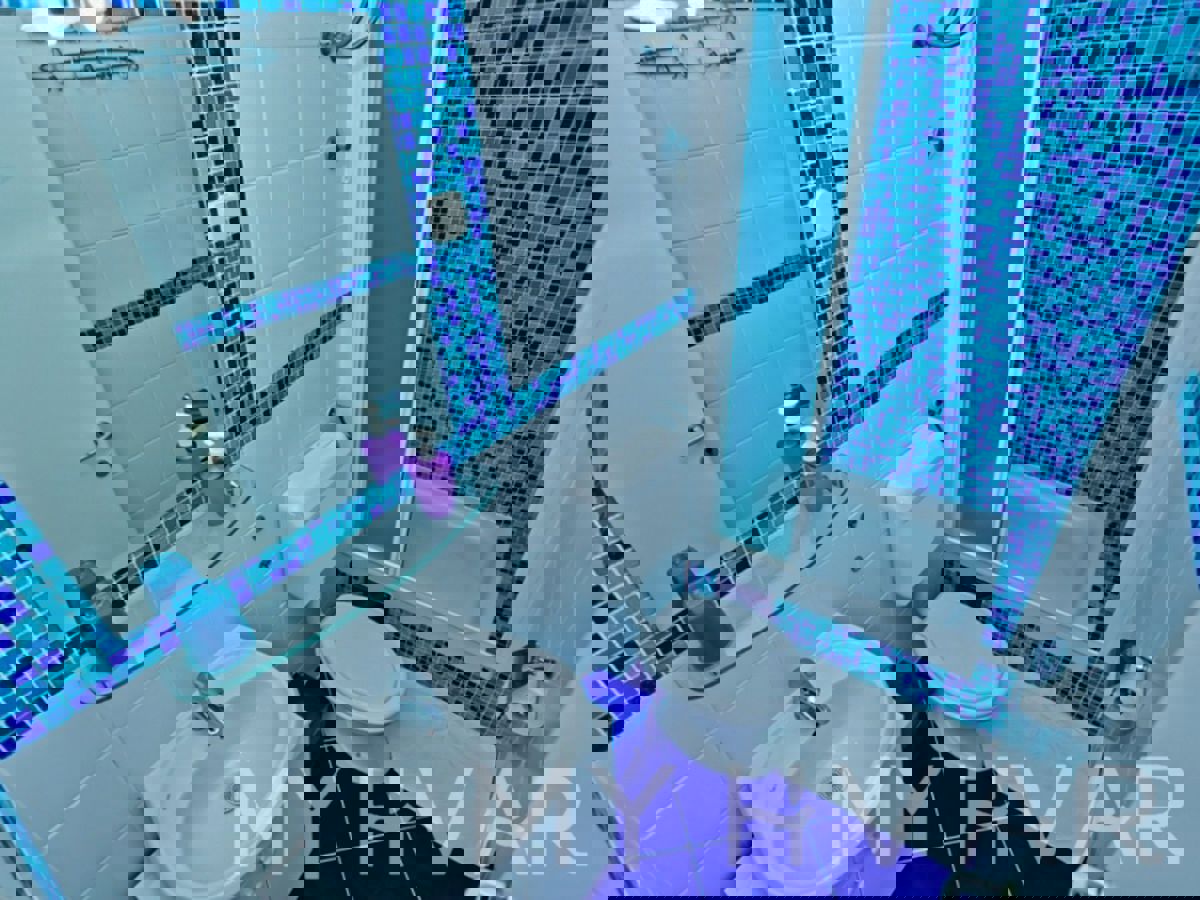 Casa con spiaggia privata nella città di Hvar