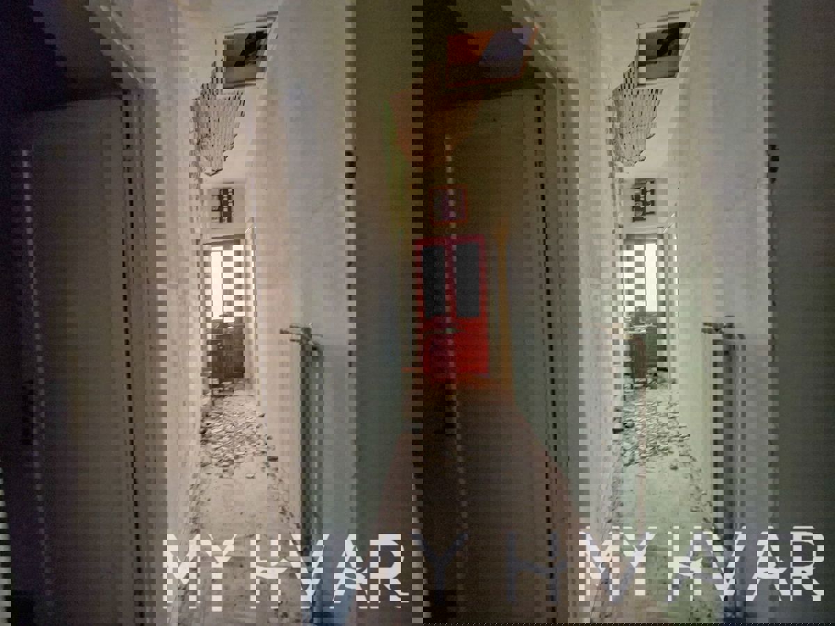 Casa nascosta nell'Upper Pitve