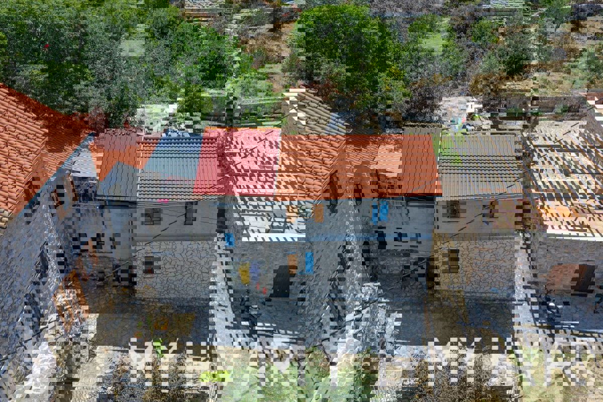 Casa minimalista a Selca