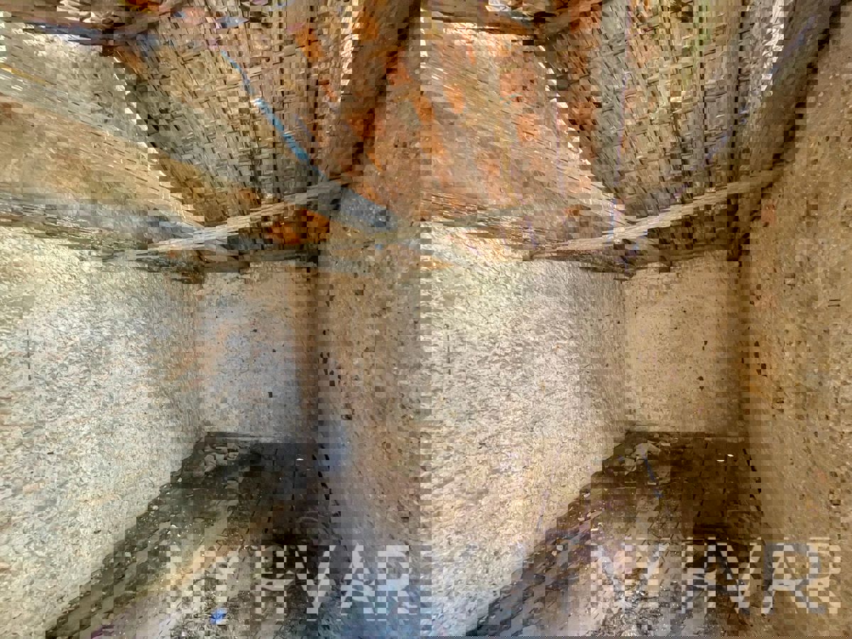 Casa da ristrutturare a Vrbanj