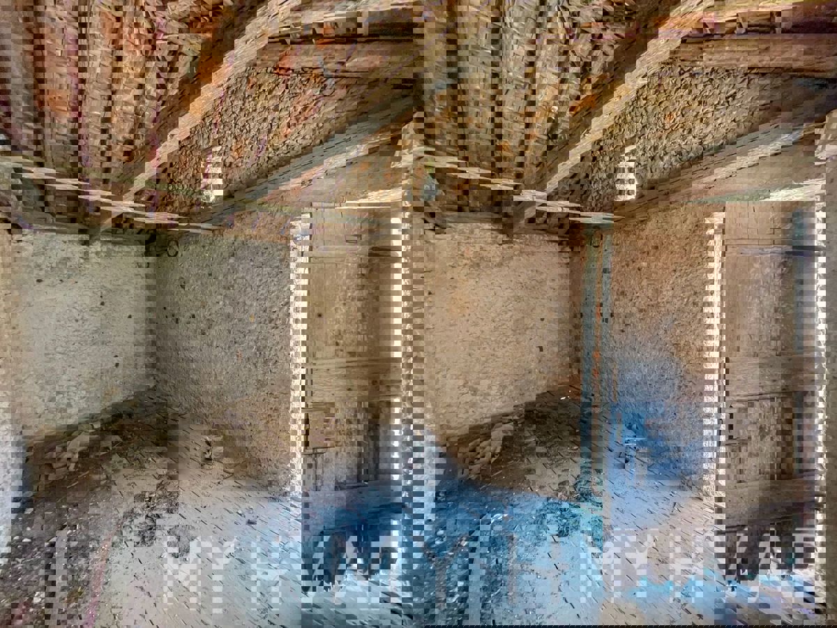 Casa da ristrutturare a Vrbanj