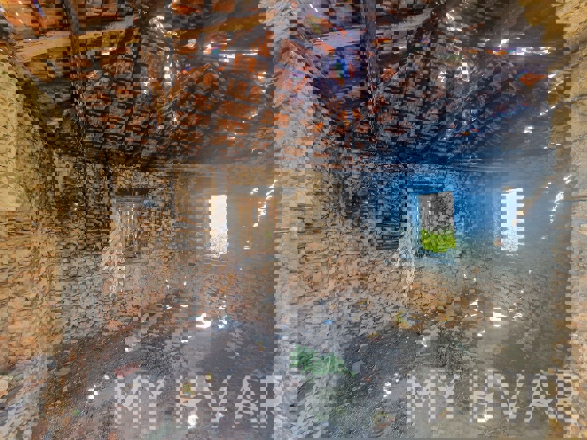 Casa con vista mare a Poljica