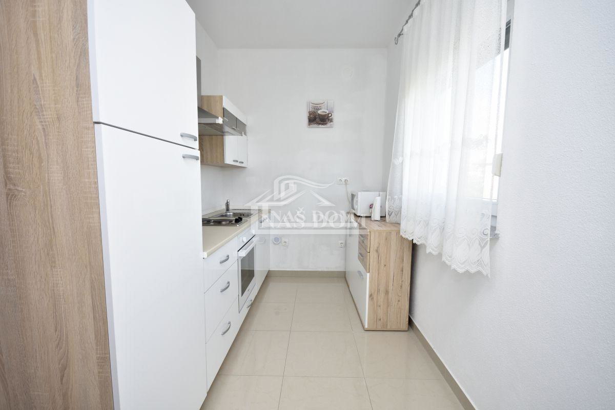 Vodice - Casa con 5 appartamenti, vista mare