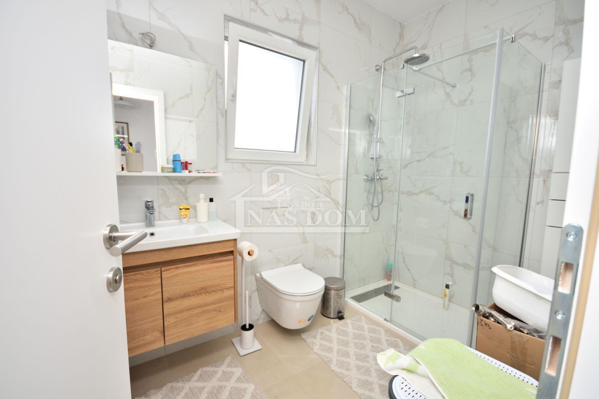 Vendita, Casa, Indipendente, Contea di Šibenik-Knin, Vodice