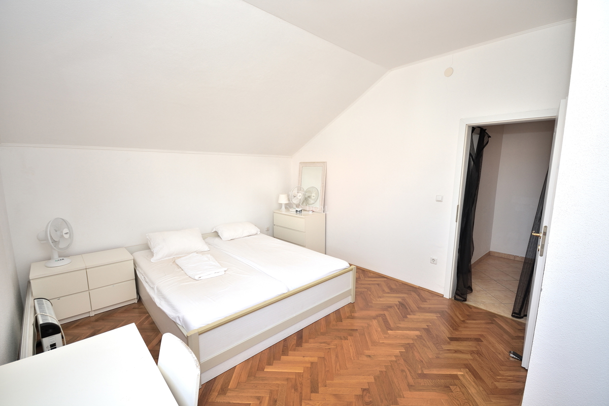 Vodice - Arredato appartamento comodo a 250 m dalla spiaggia