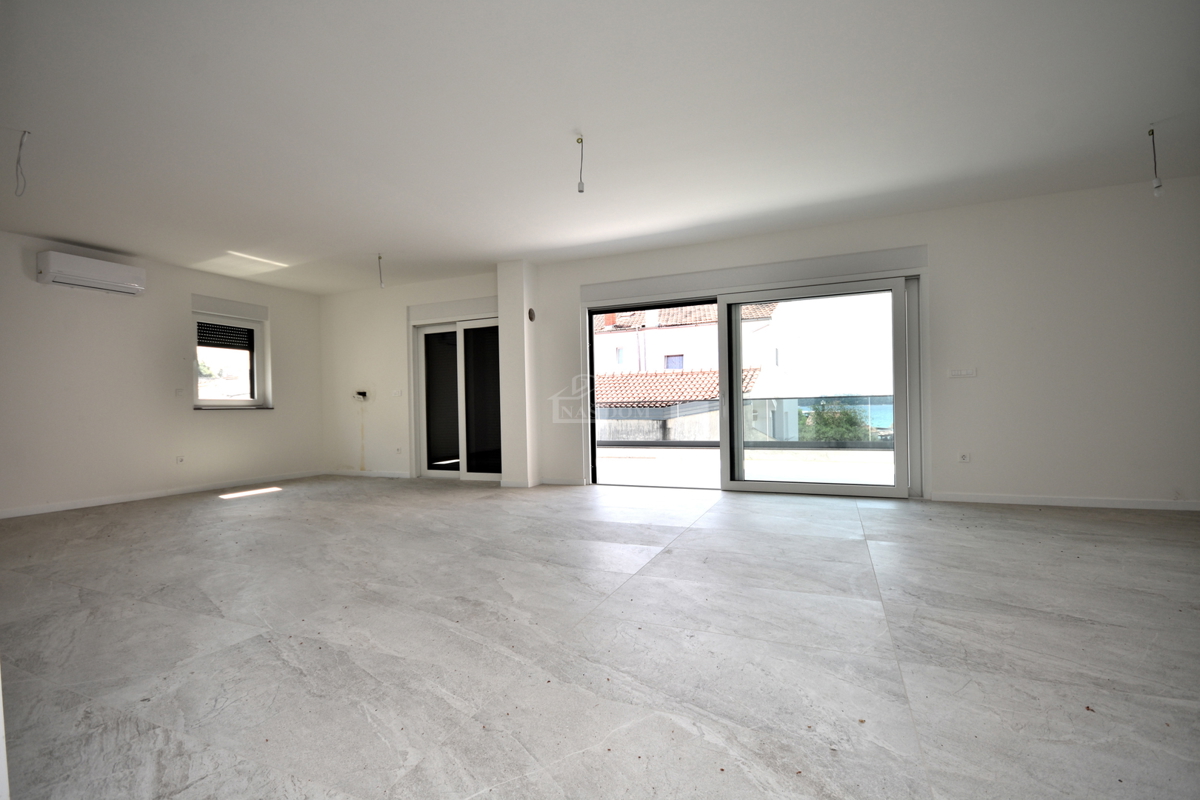 <Appartamento di lusso S6, vista mare, a 50 m dalla spiaggia>