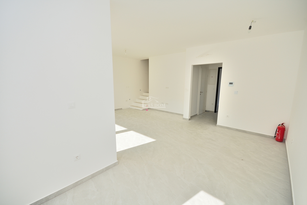 Vodice - Appartamento duplex S3, 112,61 m2, posizione tranquilla - NUOVA COSTRUZIONE