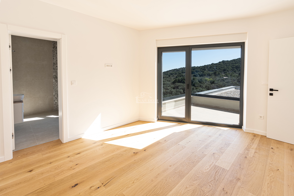 Lussuosa villa con vista panoramica sul mare – Betina, isola di Murter