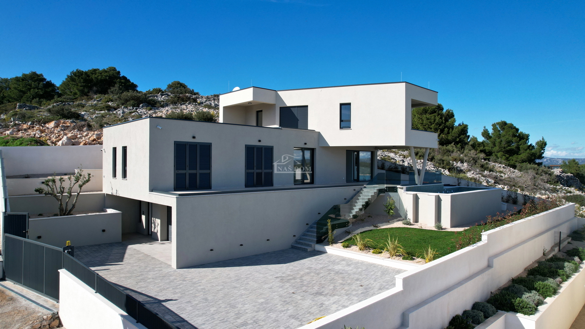 Lussuosa villa con vista panoramica sul mare – Betina, isola di Murter