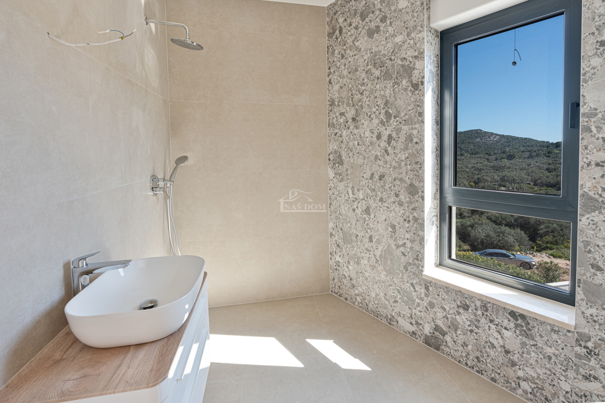 Lussuosa villa con vista panoramica sul mare – Betina, isola di Murter