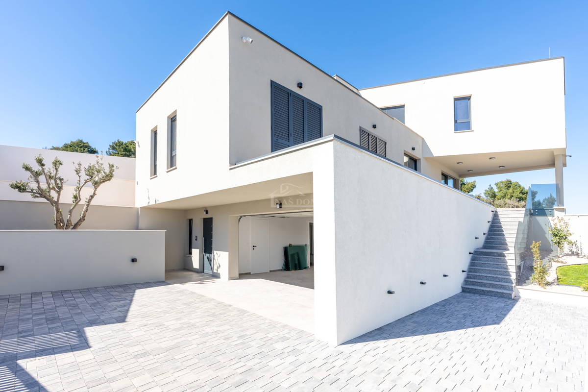 Lussuosa villa con vista panoramica sul mare – Betina, isola di Murter