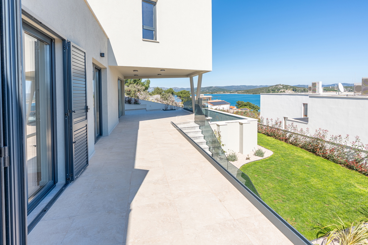 Lussuosa villa con vista panoramica sul mare – Betina, isola di Murter