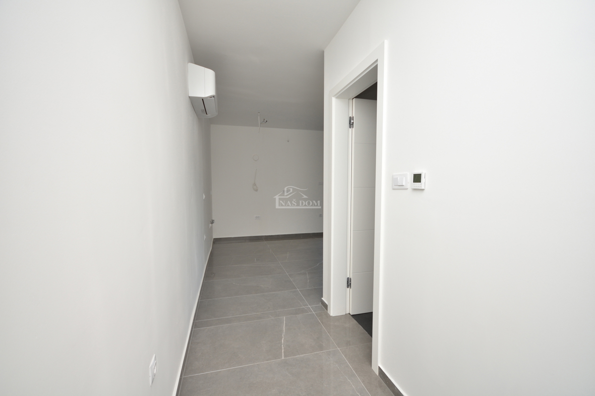 Tribunj, Sovlje - Appartamento S6 al secondo piano