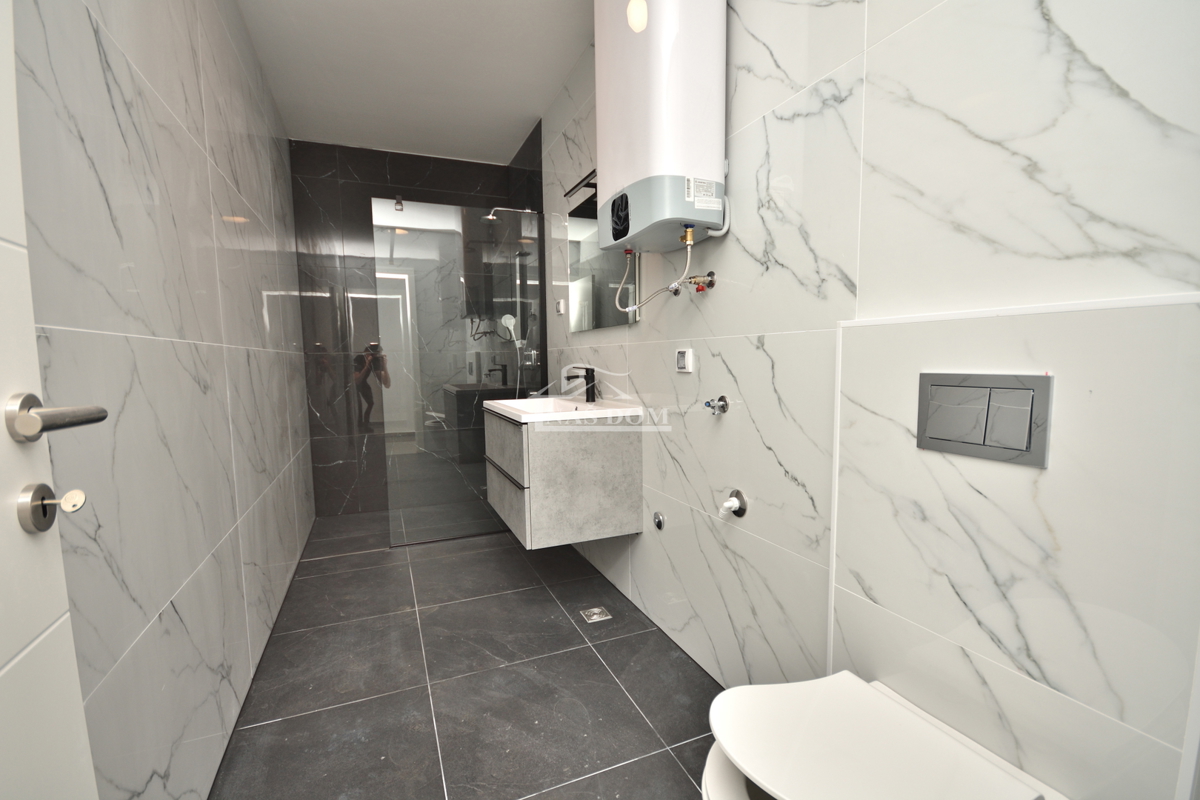 Tribunj, Sovlje - Appartamento S6 al secondo piano