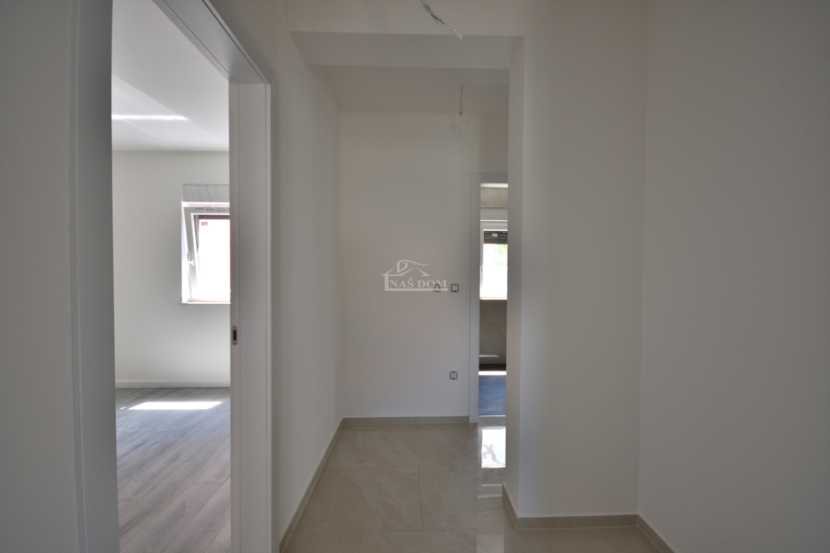 Vodice - Appartamento di lusso S2 al primo piano, posizione eccellente