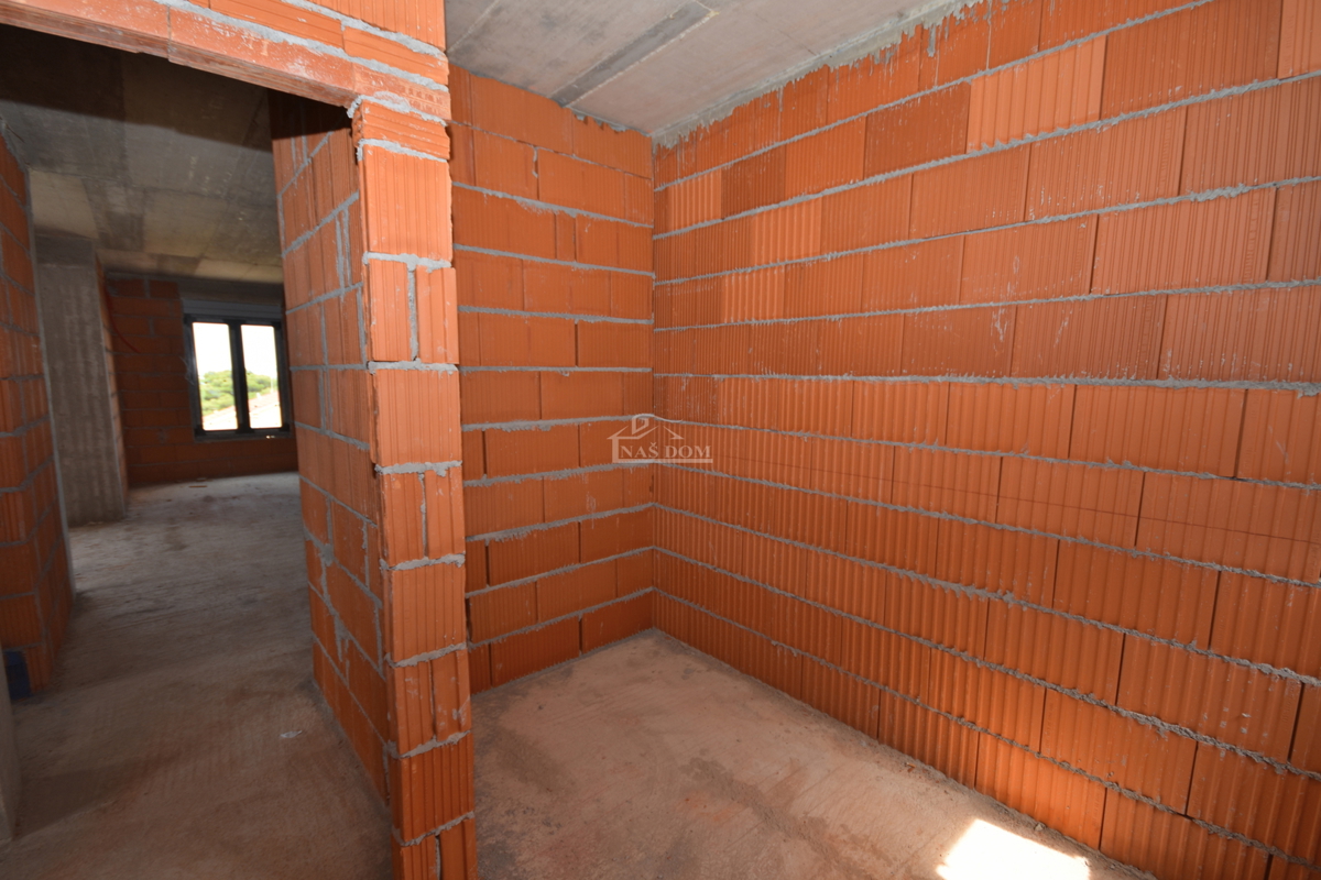 Brodarica - Appartamento S4 con vista sul mare, 1° piano