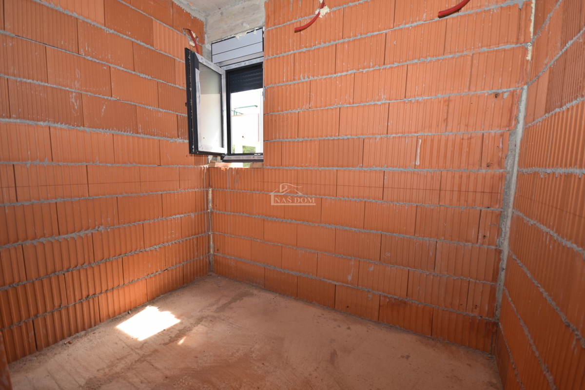 Brodarica - Appartamento S4 con vista sul mare, 1° piano