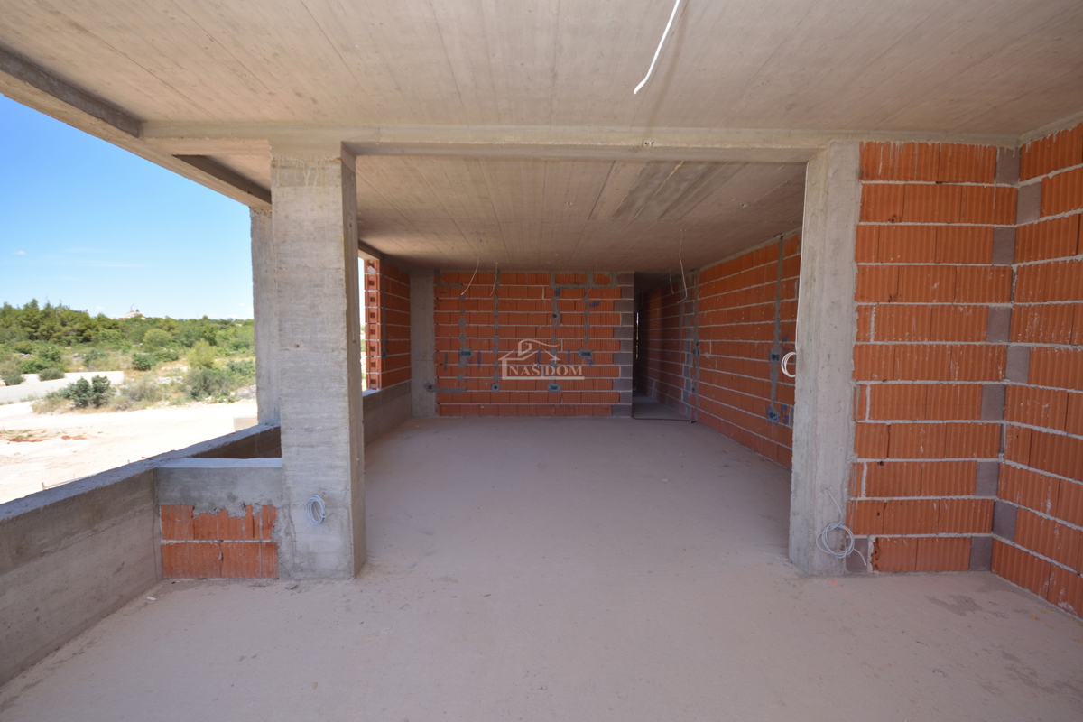 OPPORTUNITÀ - Appartamento di lusso S3 a Vodice – 1° piano, vista mare