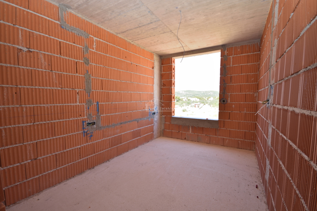 OPPORTUNITÀ - Appartamento di lusso S3 a Vodice – 1° piano, vista mare