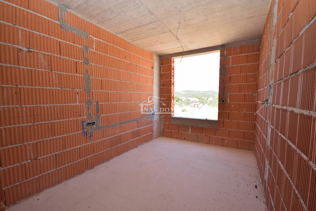 OPPORTUNITÀ - Appartamento di lusso S3 a Vodice – 1° piano, vista mare