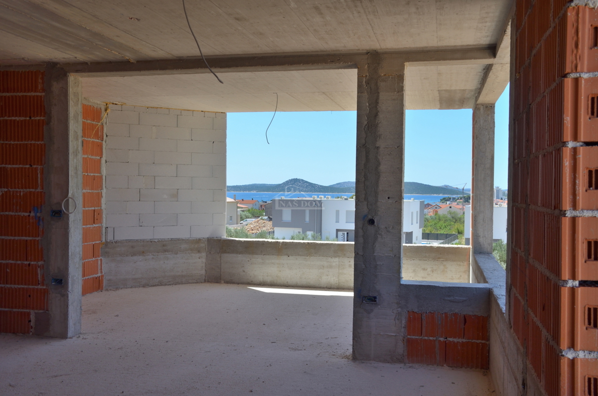 OPPORTUNITÀ - Appartamento di lusso S3 a Vodice – 1° piano, vista mare