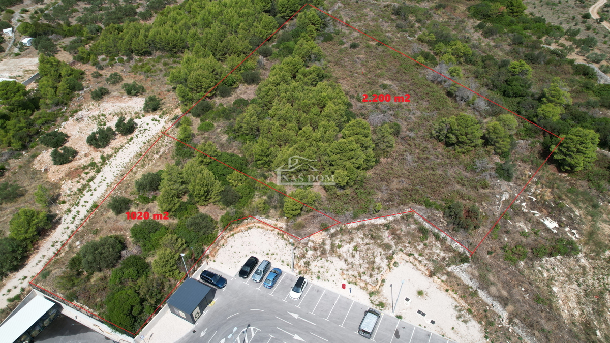 Tribunj - terreno edificabile con vista mare