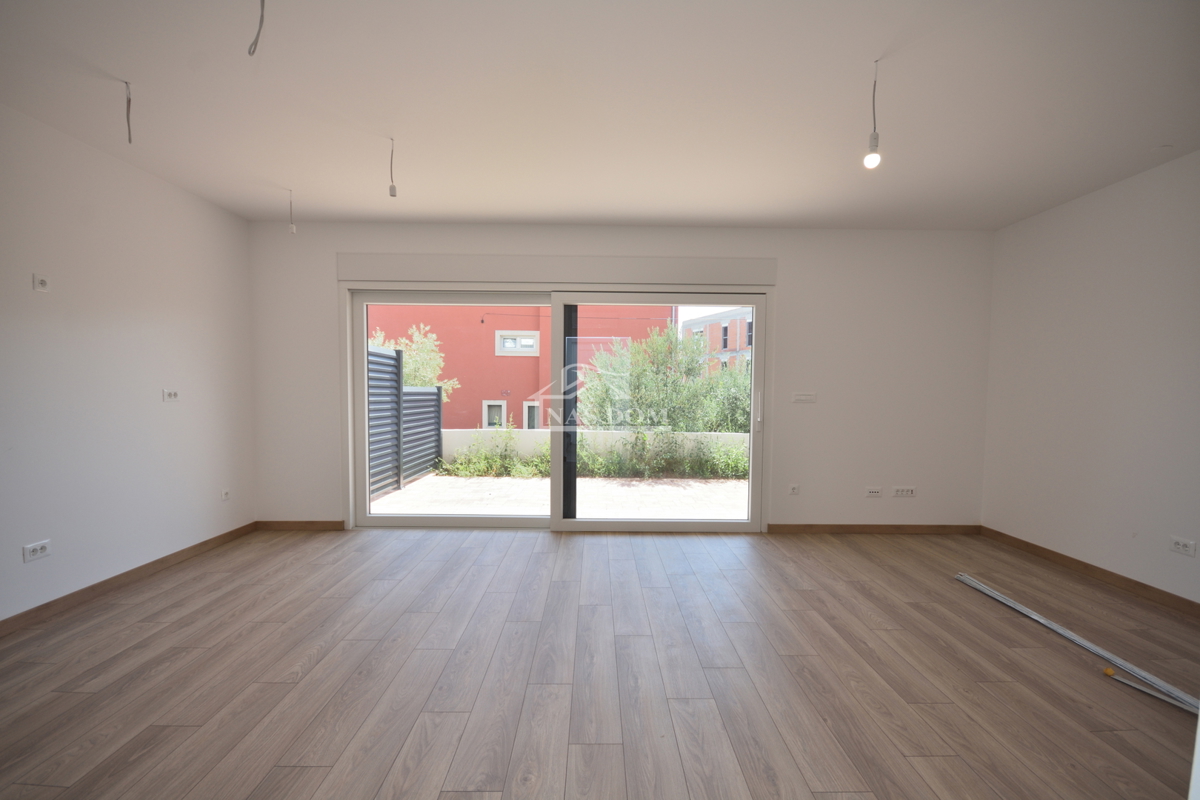 Vodice - Casa di lusso S2 con terrazza sul tetto, a soli 150 m dalla spiaggia