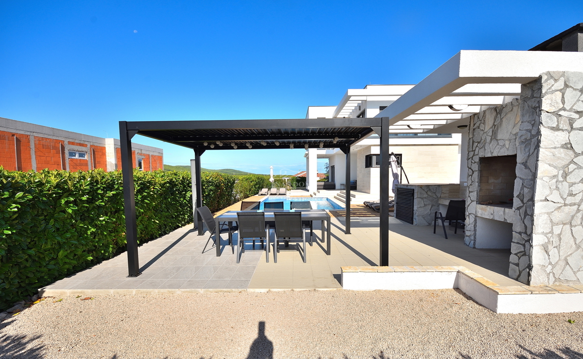 Vodice - villa con vista mare