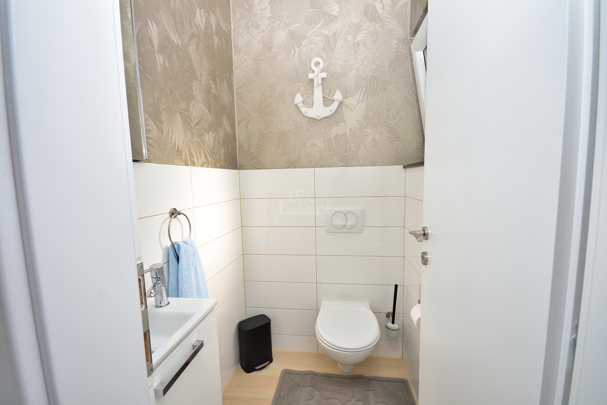 Vodice - villa con vista mare