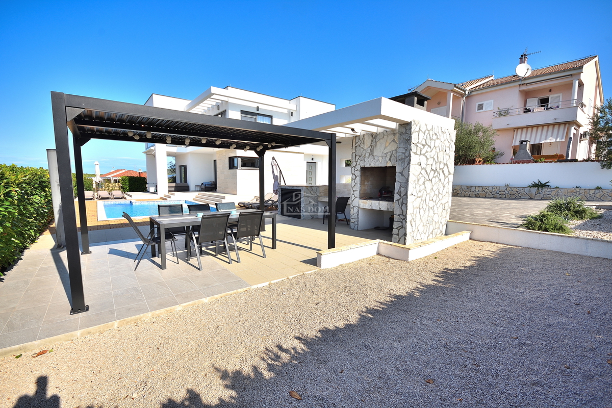 Vodice - villa con vista mare