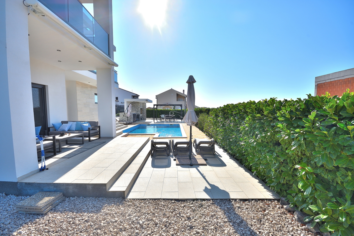 Vodice - villa con vista mare