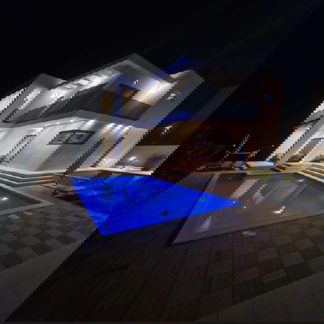 Vodice - villa con vista mare