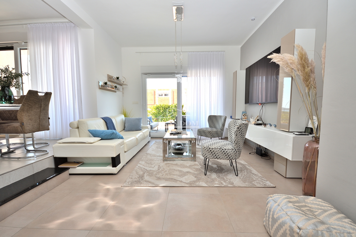 Vodice - villa con vista mare