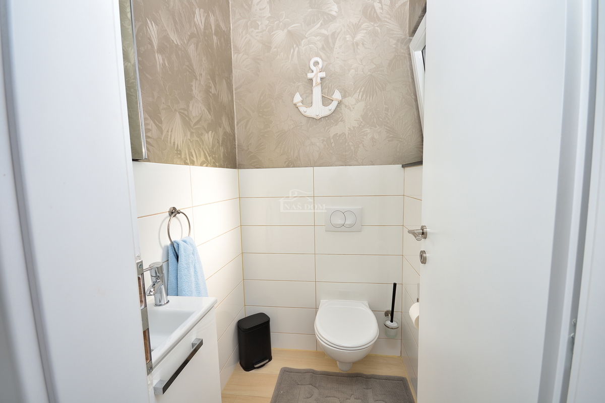 Vodice - villa con vista mare