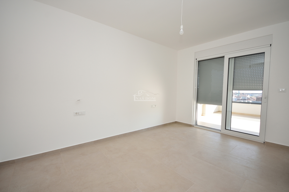 Appartamento S6 – Spazioso bilocale con vista mare in edificio di nuova costruzione, Vodice