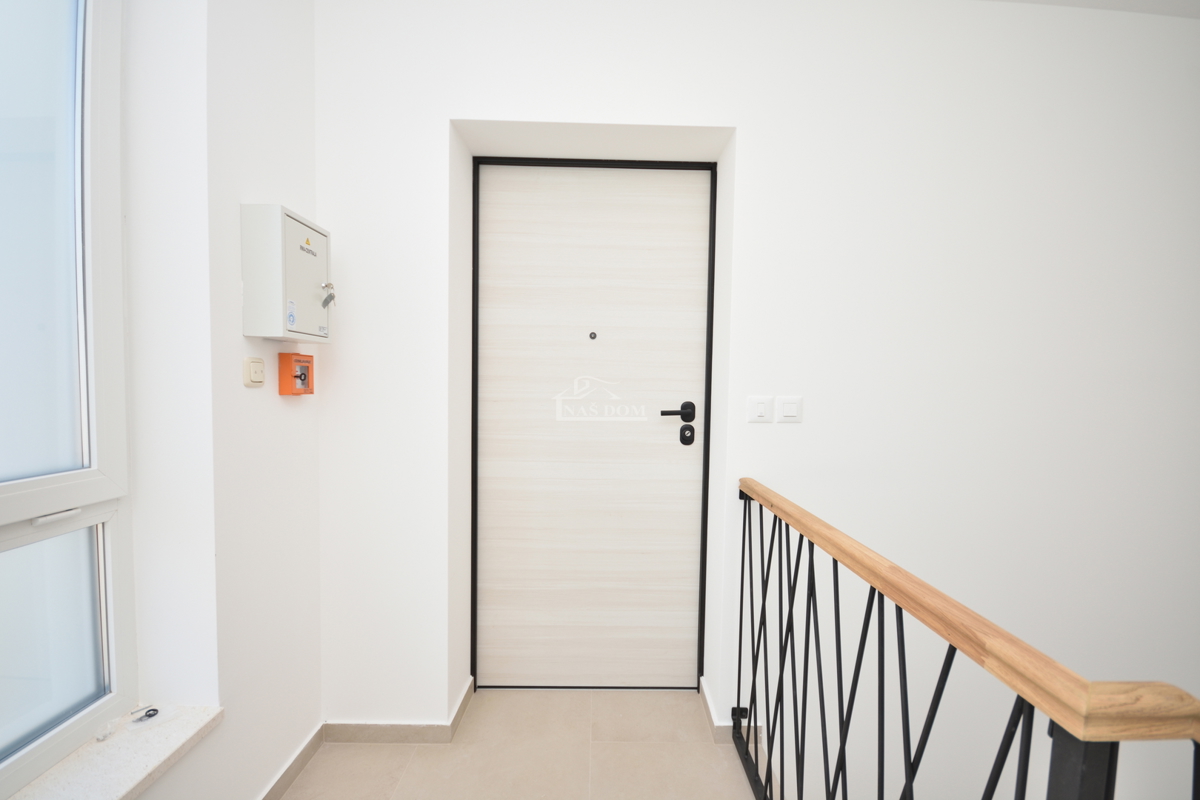 Appartamento S6 – Spazioso bilocale con vista mare in edificio di nuova costruzione, Vodice