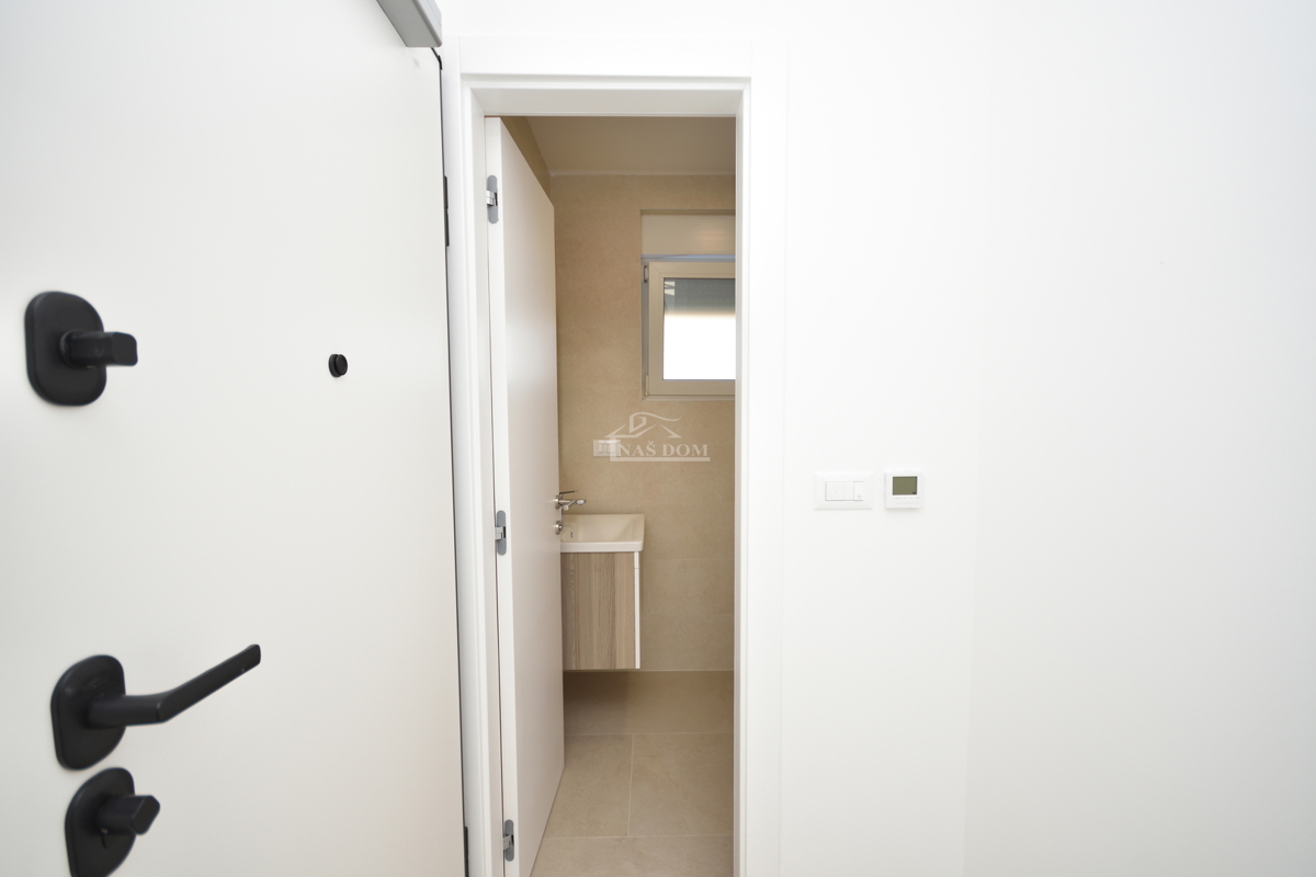 Appartamento S6 – Spazioso bilocale con vista mare in edificio di nuova costruzione, Vodice