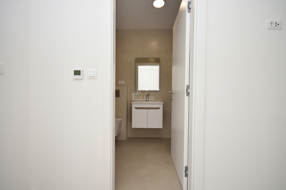 Appartamento S6 – Spazioso bilocale con vista mare in edificio di nuova costruzione, Vodice