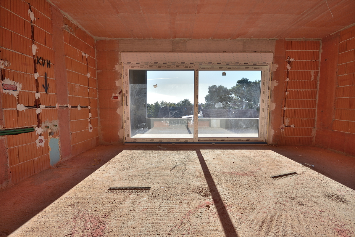 Srima, Vodice - **NUOVA COSTRUZIONE** Appartamento S8 3S+DB, II piano a 300 m dalla spiaggia