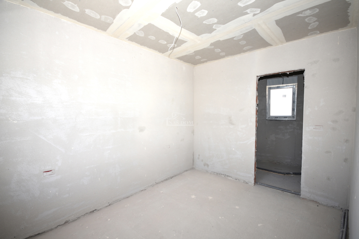 Žaborić - **NOVOGRADNJA** S1 dvojna kuća 70m od mora