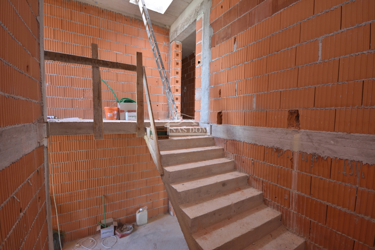 Tribunj - Lussuoso appartamento S5 al secondo piano, vista mare